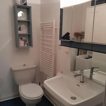 Apartment Studio Meublee Tour St Clair *